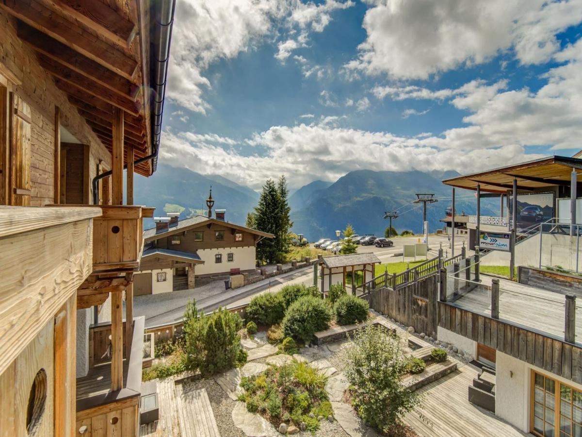 Dreany Apartment Right Next To The Cable Cars Hollersbach im Pinzgau Bagian luar foto